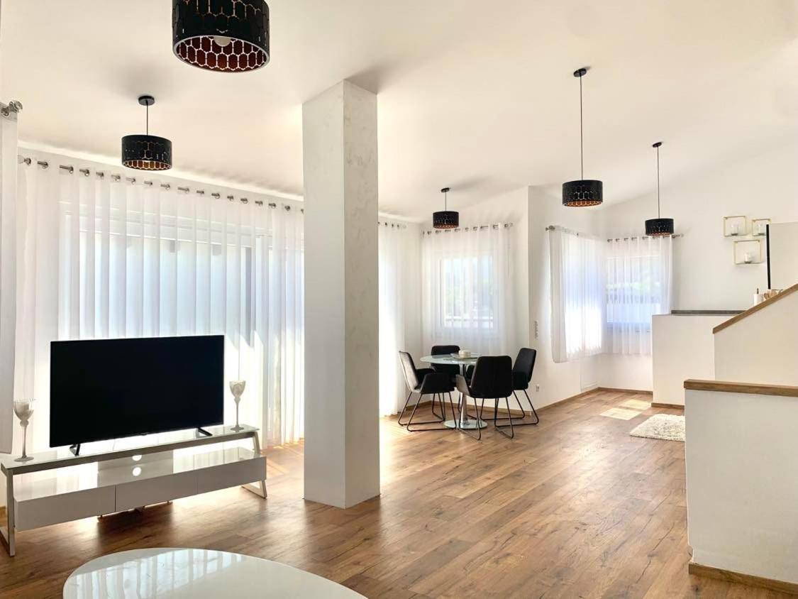 Ena Appartements アルテンマルクト・イム・ポンガウ エクステリア 写真